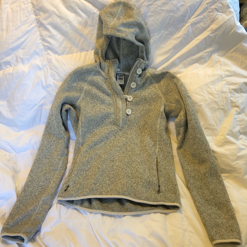 The North Face Half Zip Hooded Pullover